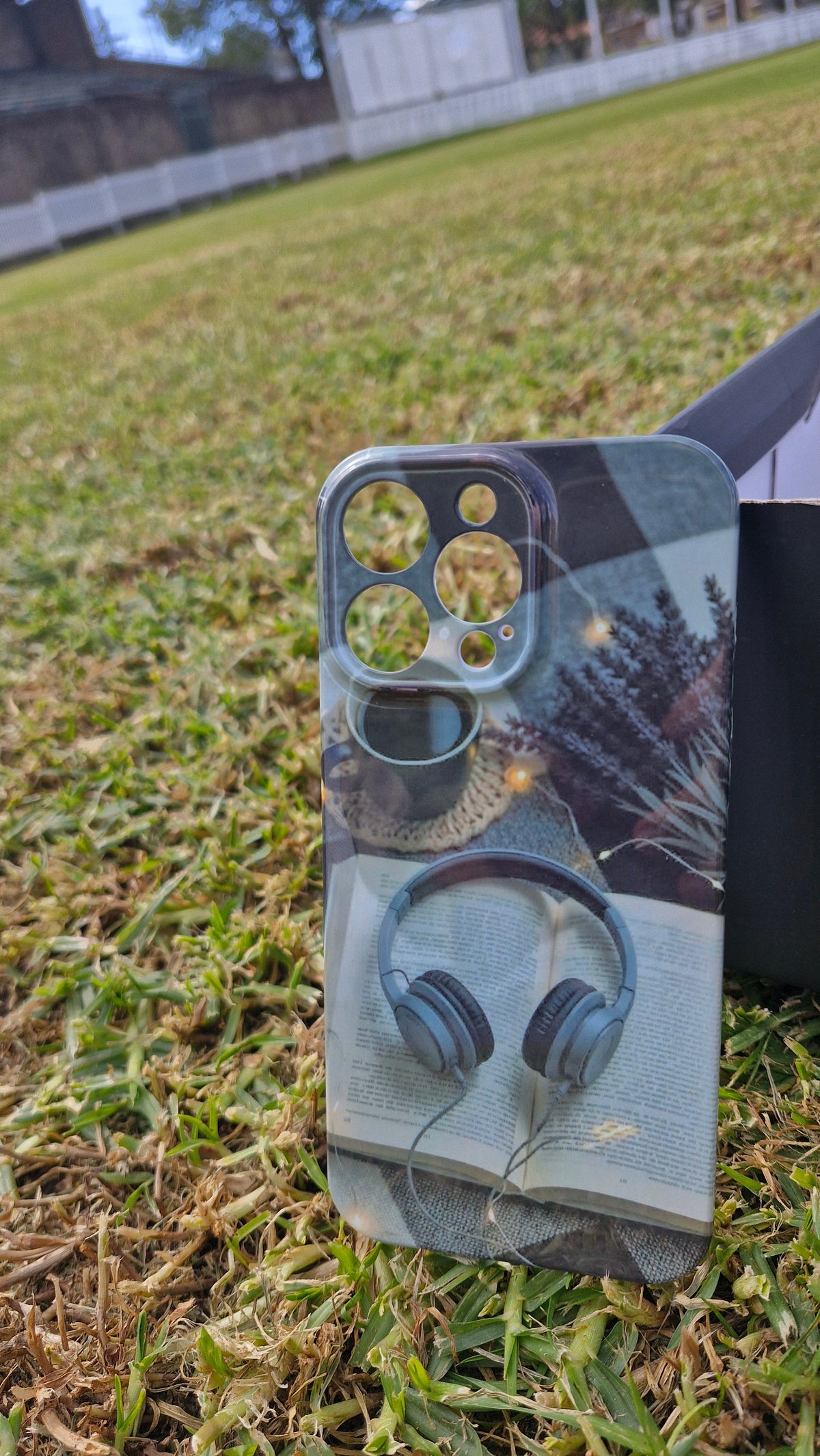 Lavender & Books Phone Case – Aesthetic Headphones